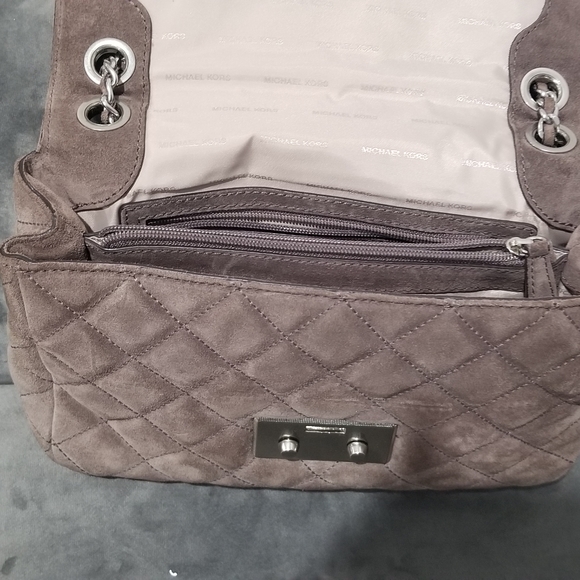 Handbag - Picture 3 of 4